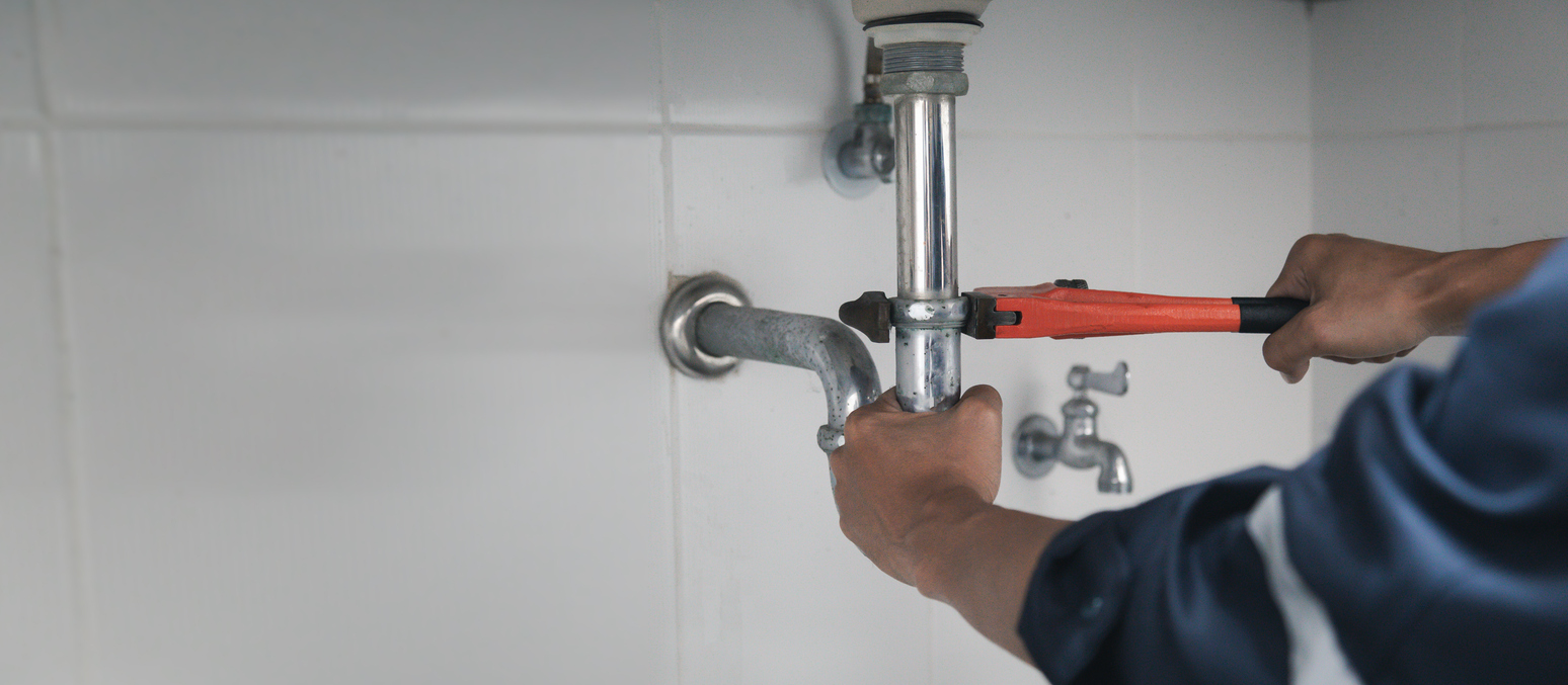 Emergency Plumbing Services What To Expect When You Call A Plumber
