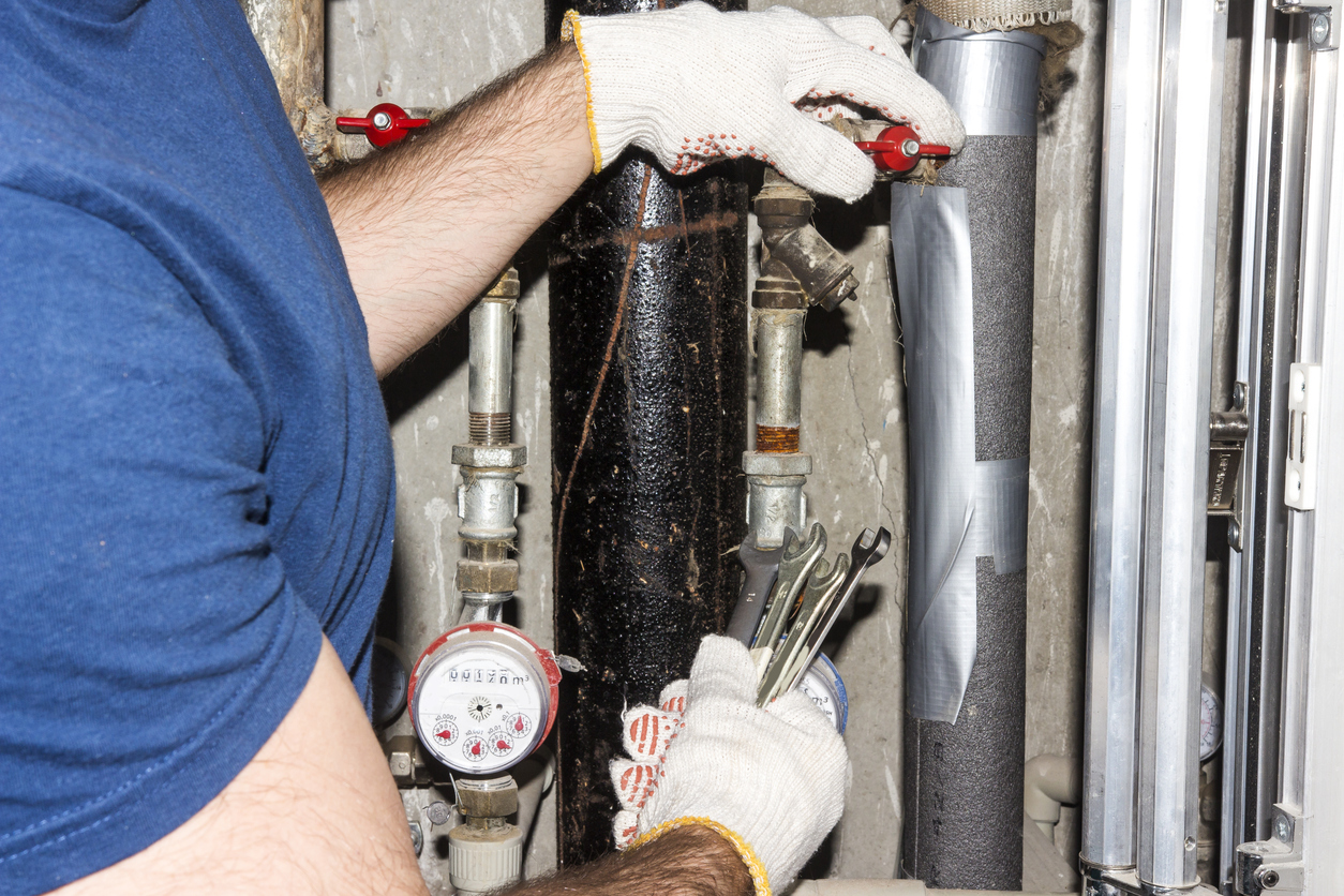 Avoiding Common Mistakes When Hiring A Plumber