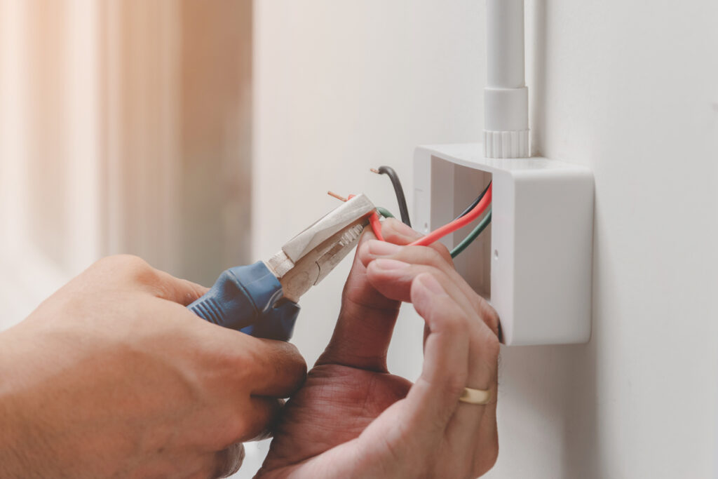 DIY VS. Professional Electrical Installation Making The Right Choice