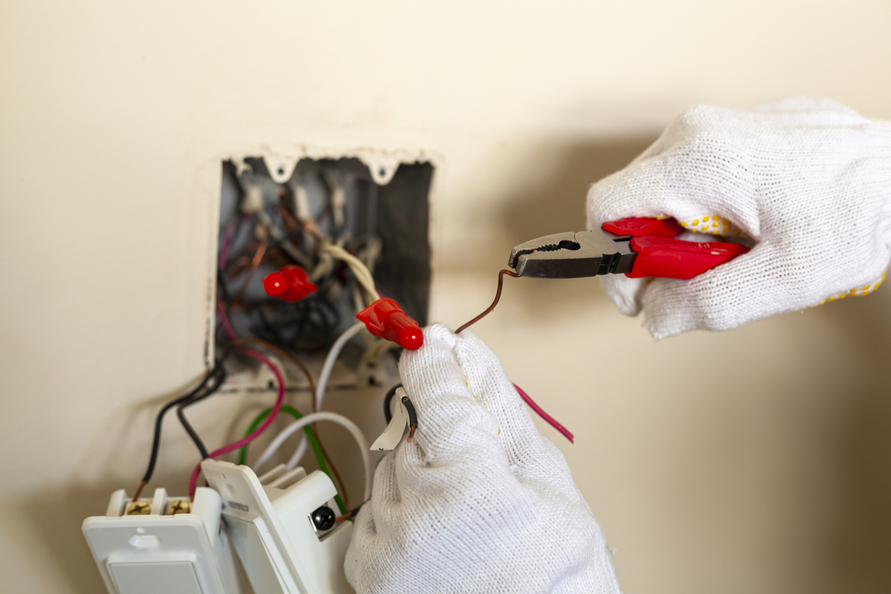 Avoid These Electrical Repair Mistakes That Can Endanger Your Home