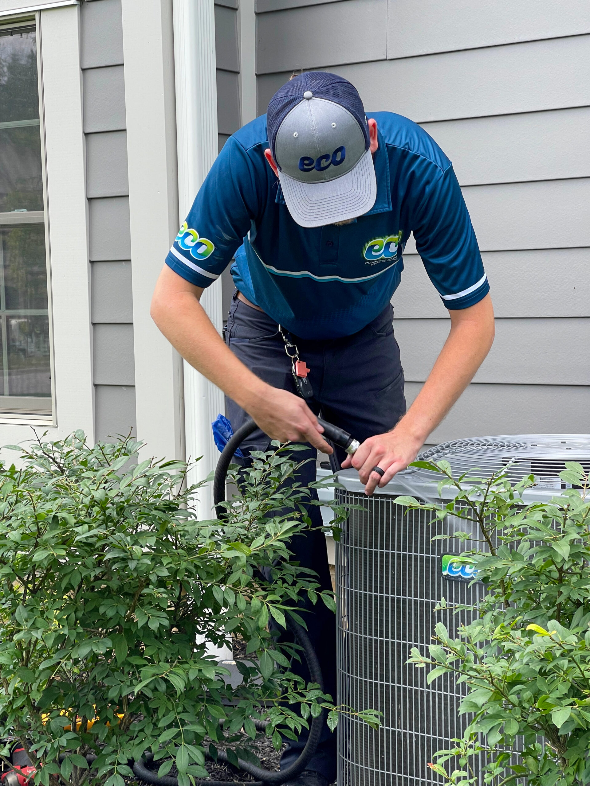 5 Signs It’s Time to Schedule Expert Heat Pump Services